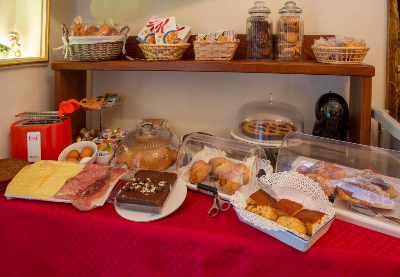 B&B Residenza Via Dei Mille Naples Luaran gambar