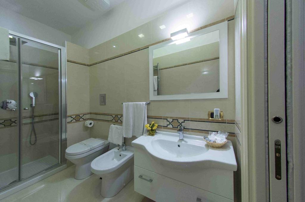 B&B Residenza Via Dei Mille Naples Luaran gambar