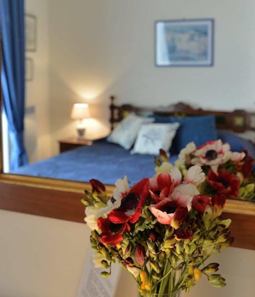 B&B Residenza Via Dei Mille Naples Luaran gambar