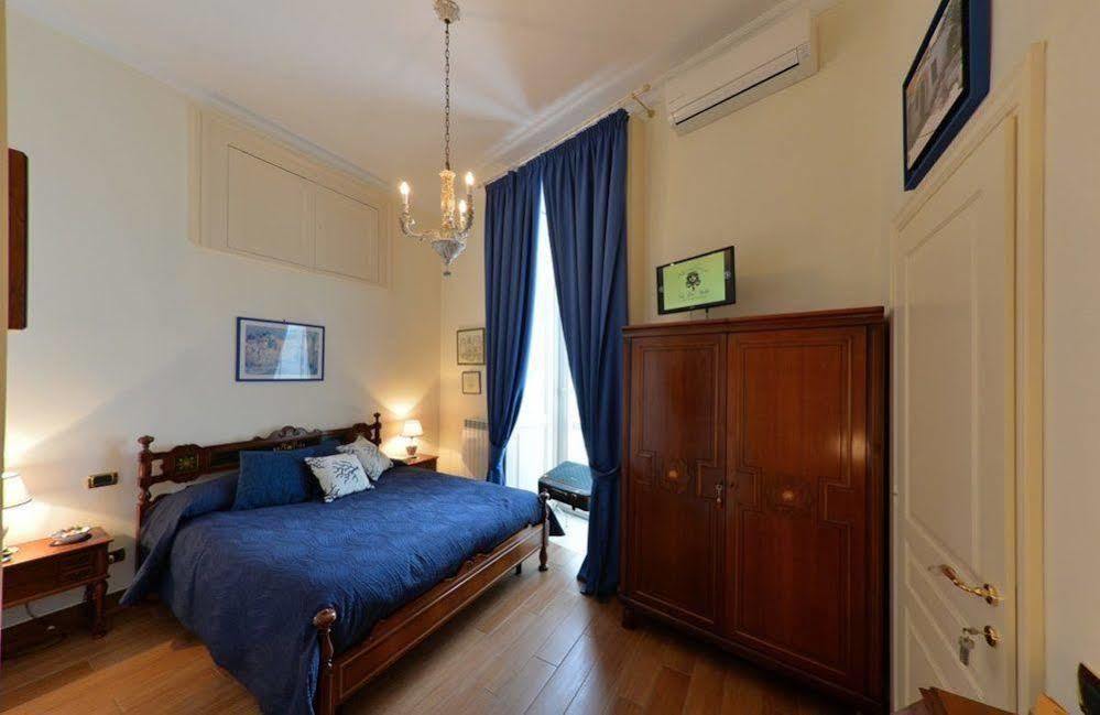 B&B Residenza Via Dei Mille Naples Luaran gambar