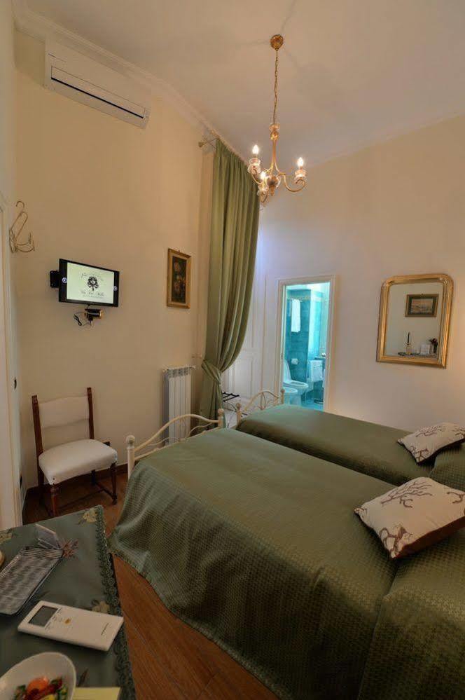 B&B Residenza Via Dei Mille Naples Luaran gambar