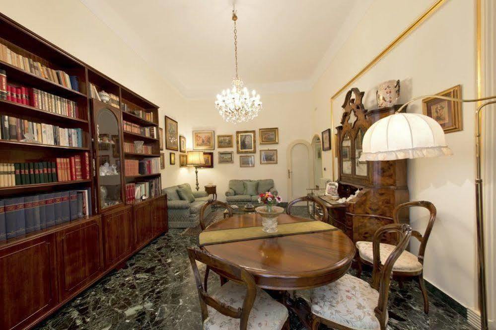 B&B Residenza Via Dei Mille Naples Luaran gambar