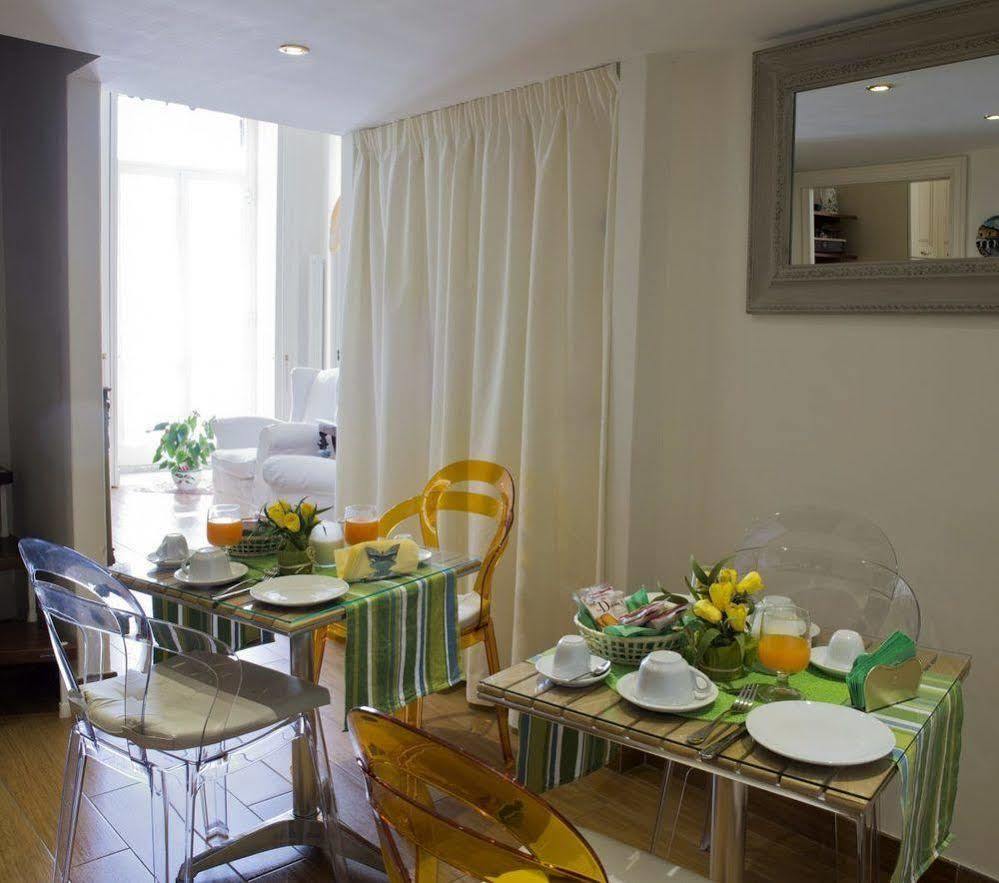 B&B Residenza Via Dei Mille Naples Luaran gambar